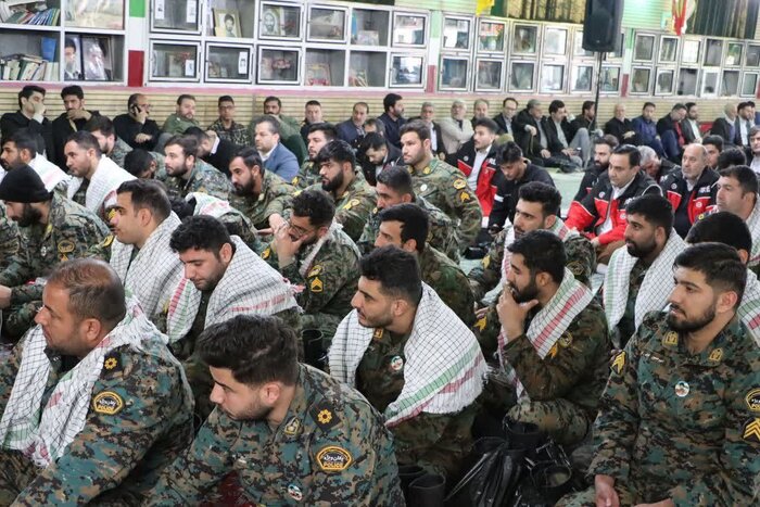 گلزارهای شهدای جنوبشرق استان تهران گلباران شد