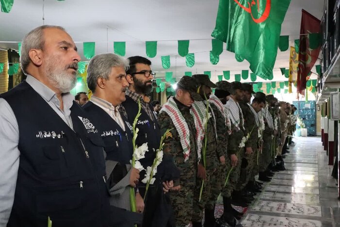 گلزارهای شهدای جنوبشرق استان تهران گلباران شد