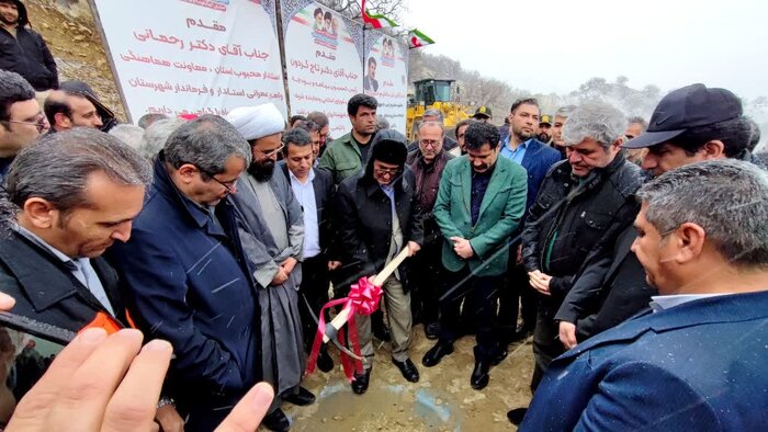 ۴۴ طرح عمرانی با اعتبار سه هزارو ۷۰میلیارد ریال در باشت بهره برداری و کلنگ زنی شد