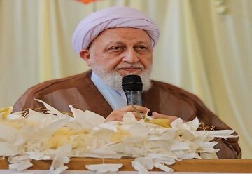 مهار تورم و گرانی باید اولویت کاری مسئولان باشد