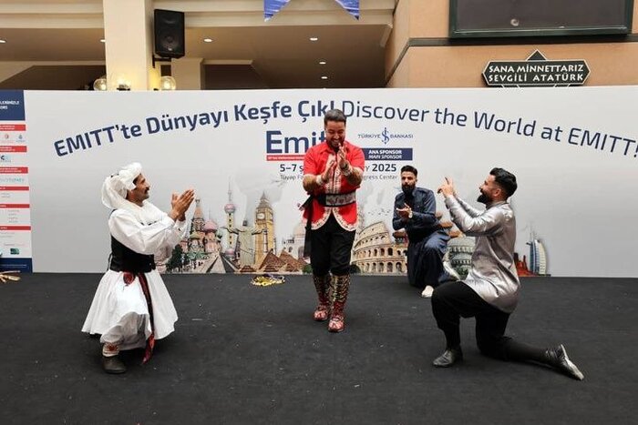 تلاش برای ترغیب شرکتهای گردشگری ترکیه جهت سفر به ایران