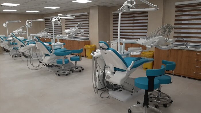 کلینیک دندانپزشکی آیت الله شاهرودی با حضور استاندار سمنان افتتاح شد