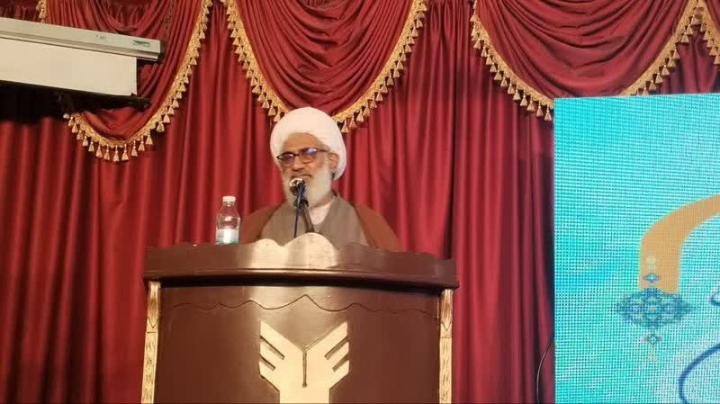 آئین اختتامیه جشنواره دلنوشتهای برای امام زمان (عج)در ورامین برگزار شد