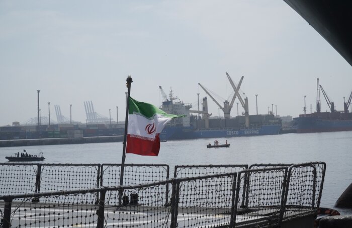 بازدید فرمانده نیروی دریایی پاکستان از ناوشکن نداجا به روایت تصویر