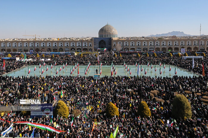 راهپیمایی ۲۲ بهمن مظهر تجلی اقتدار ایران در نظام بین‌الملل است