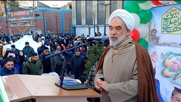 حجت‌الاسلام قمی: مردم سرمایه اصلی انقلاب اسلامی هستند
