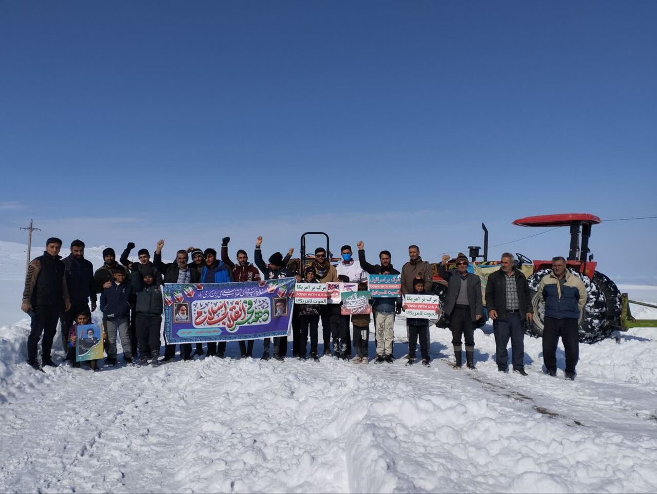 بازتاب گسترده جشن ۲۲ بهمن در روستای ۲۷۷ نفری «باروت آغاجی» چاراویماق بازتاب گسترده جشن ۲۲ بهمن در روستای ۲۷۷ نفری «باروت آغاجی» چاراویماق