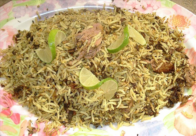 طرز تهیه هواری با تن ماهی؛ خوشمزهترین قاطی پلو حاضری