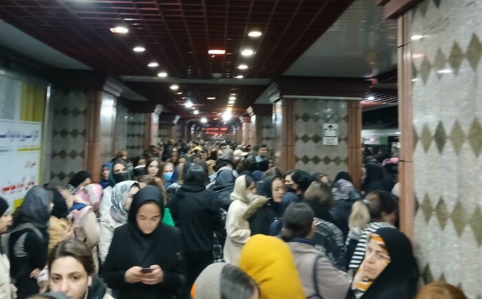 اخلال در تردد قطارهای خط یک متروی تهران