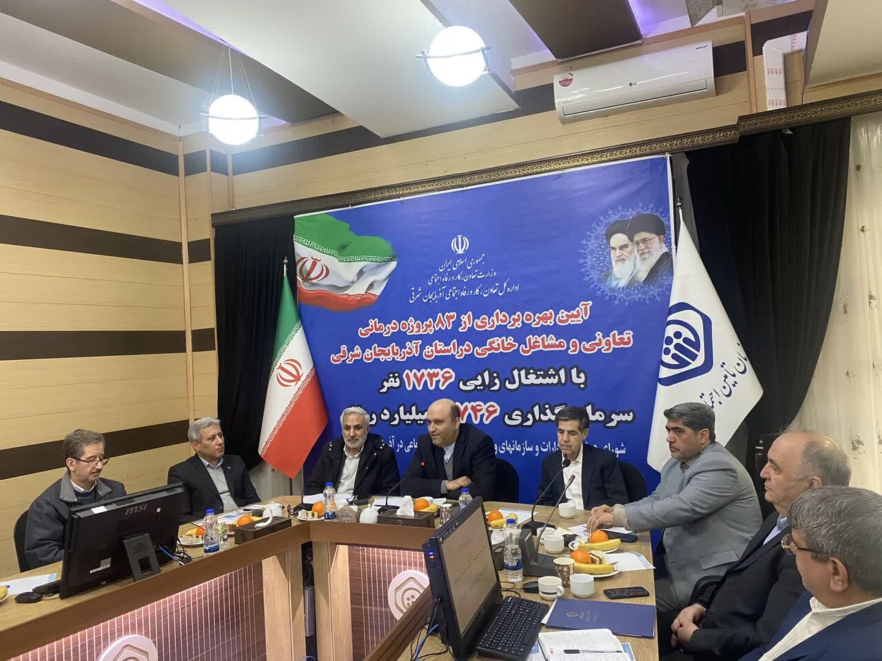 قالی بافی هویت بخشی از مناطق کشور است/نمیتوان بیمه آن را حذف کرد قالی بافی هویت بخشی از مناطق کشور است/نمیتوان بیمه آن را حذف کرد