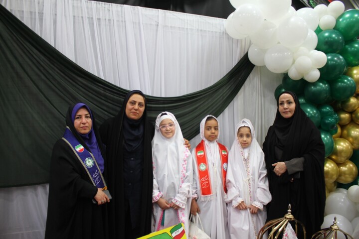 جشن تکلیف ۱۲۰۰ دانشآموز دختر شهرستان کارون برگزار شد