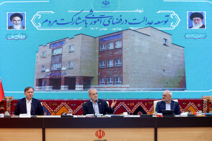 مروری بر سفر دو روزه رئیس جمهور به بوشهر و رهاوردهای آن برای مردم این استان