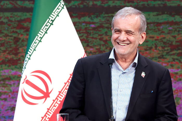 نماینده ادوار مجلس: ناترازی ها میراث گذشته است/ همه مقصریم