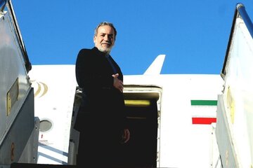 Iran : le chef de la diplomatie Abbas Araghchi se rend au Sultanat d’Oman