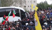 وسط استقبال حاشد..الدفعة السادسة من الأسرى الفلسطينيين تصل رام الله