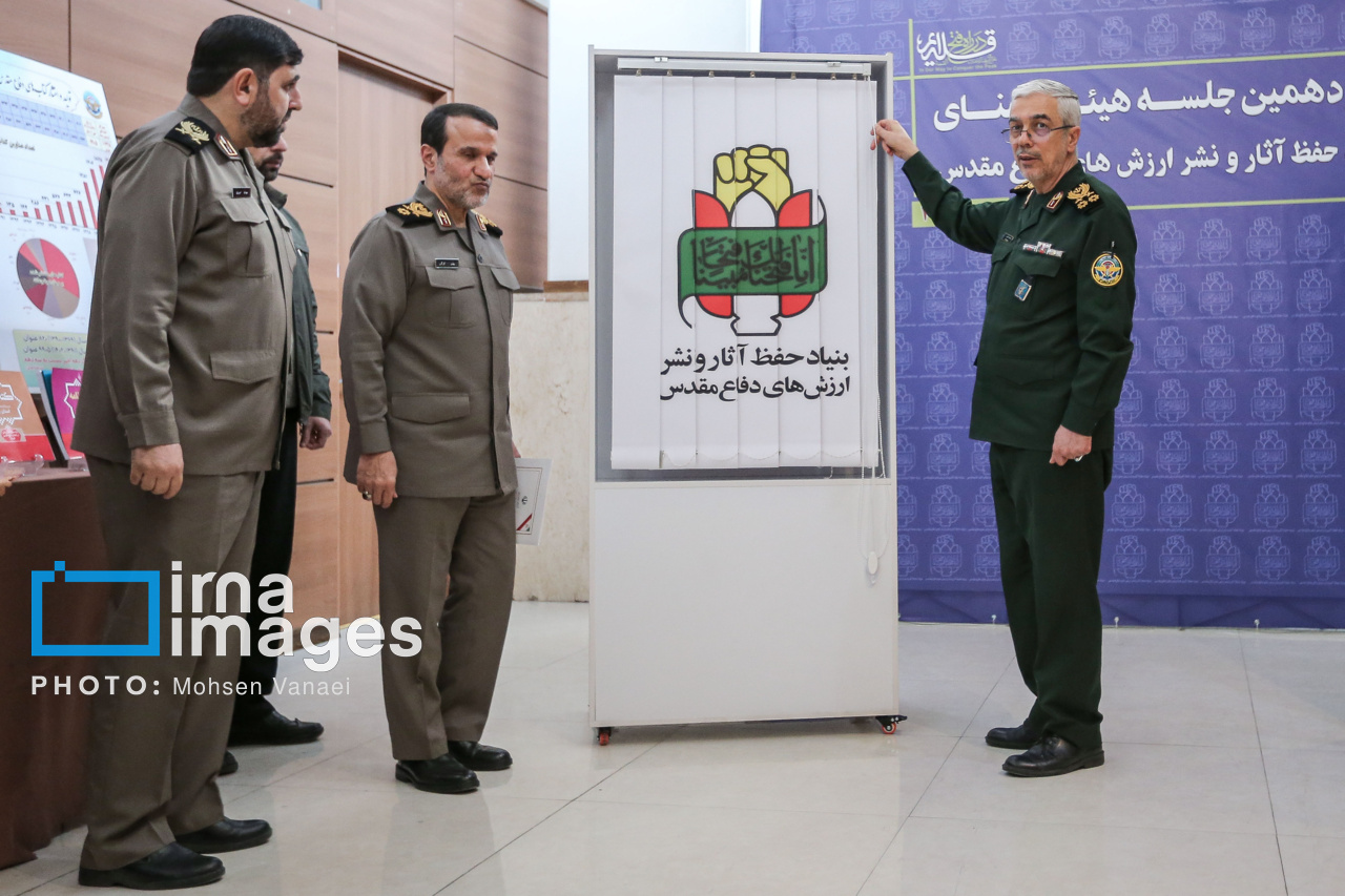 سرلشکرباقری: مردم در راهپیمایی ۲۲بهمن پاسخ محکمی به دشمنان دادند