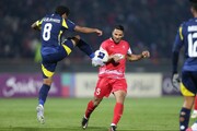 ترکش‌های تساوی مقابل النصر؛ شعار هواداران پرسپولیس علیه بازیکنان و مدیریت + فیلم