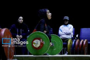Iran women’s weightlifting league finals