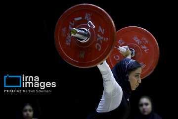 Iran women’s weightlifting league finals