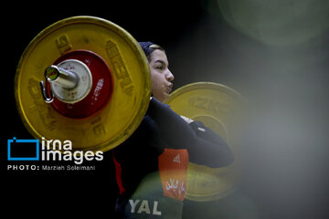 Iran women’s weightlifting league finals
