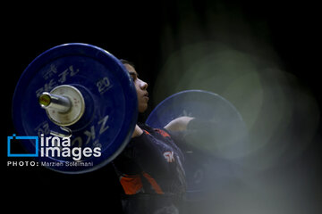 Iran women’s weightlifting league finals