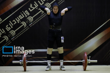 Iran women’s weightlifting league finals