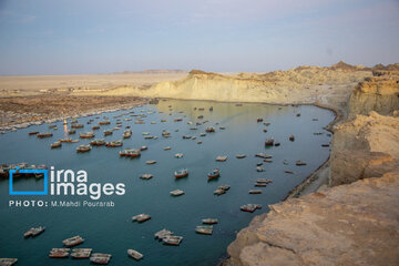 Chabahar beauties; from  Pink lake to Merrikhi Mountains