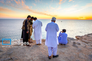 Chabahar beauties; from  Pink lake to Merrikhi Mountains