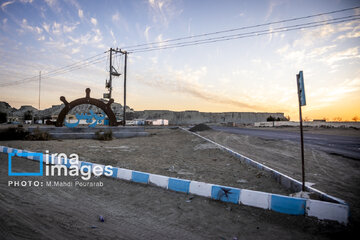 Chabahar beauties; from  Pink lake to Merrikhi Mountains