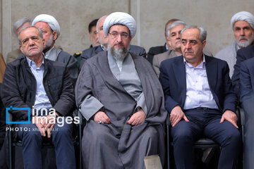 Iran’s Leader meets people of East Azarbaijan Province