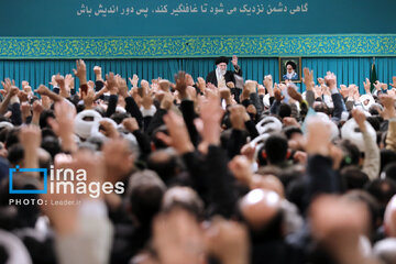 Iran’s Leader meets people of East Azarbaijan Province