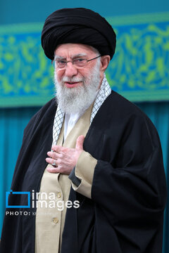 Iran’s Leader meets people of East Azarbaijan Province