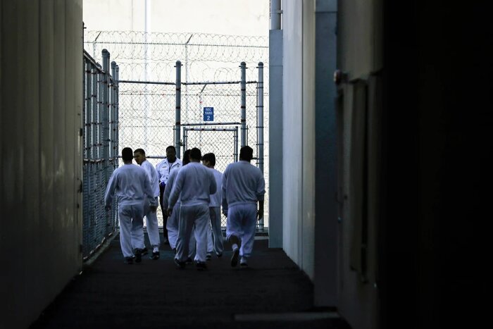 ترامپ بار دیگر دموکراسی آمریکایی را هدف داد/ملیسازی انتخابات و تهدید مشروعیت رایها