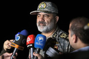 دریادار ایرانی:همزمان ۵ ناوگروه عملیاتی و آموزشی را به دریاها اعزام کرده‌ایم