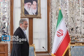 El secretario general de Yihad Islámica Palestina se reúne con el presidente del Parlamento iraní