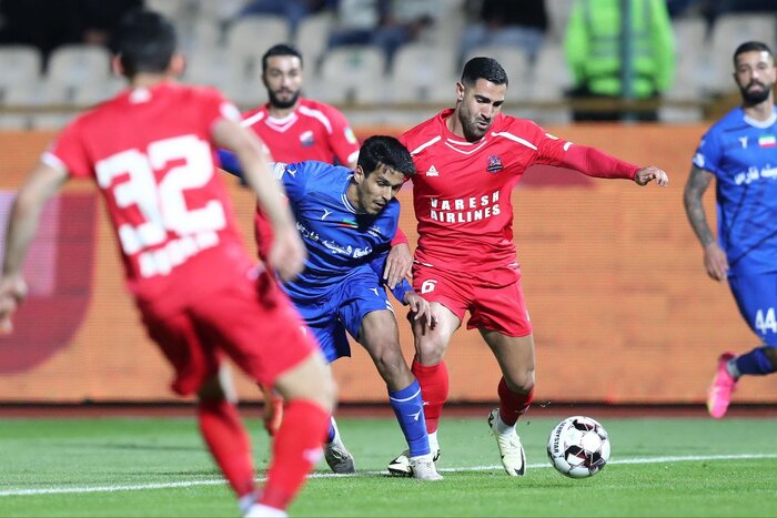 فنونیزاده: استقلال یقه النصر را میگیرد/ دست نکونام بابت خرید کوشکی درد نکند