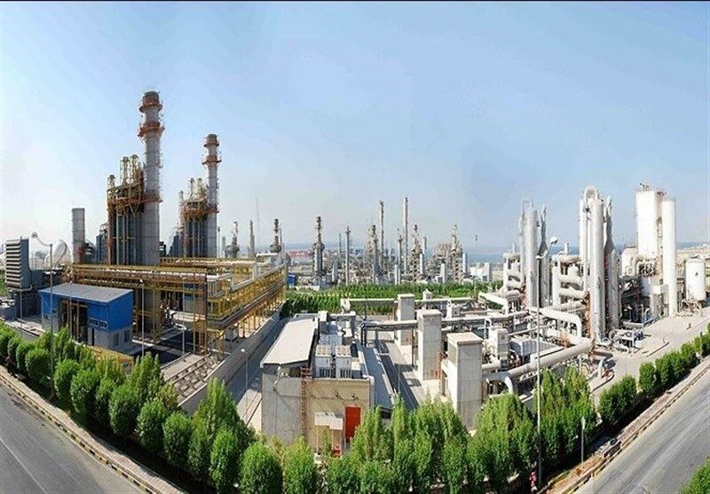 ۳۴ طرح با ۳۲ میلیارد دلار سرمایه گذاری در منطقه ویژه پارس در دست اجراست ۳۴ طرح با ۳۲ میلیارد دلار سرمایه گذاری در منطقه ویژه پارس در دست اجراست