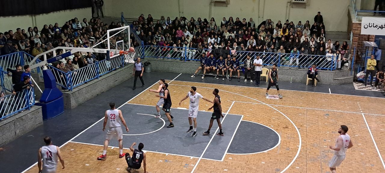 فیلم | برد بلند قامتان کردستان مقابل نماینده میناب فیلم | برد بلند قامتان کردستان مقابل نماینده میناب