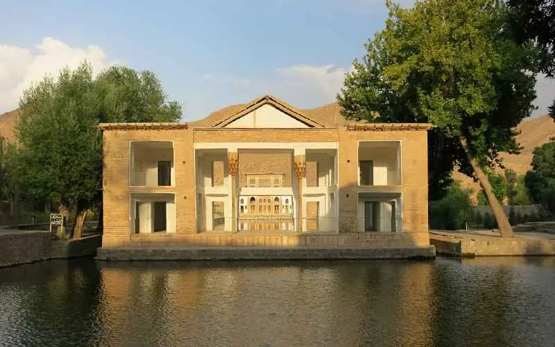 سفر یک روزه به سمنان؛ شهری سبز اما کویری