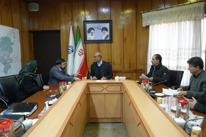 تفاهم نامه اجرای طرح تبدیل زباله به سوخت در کرمانشاه امضا شد