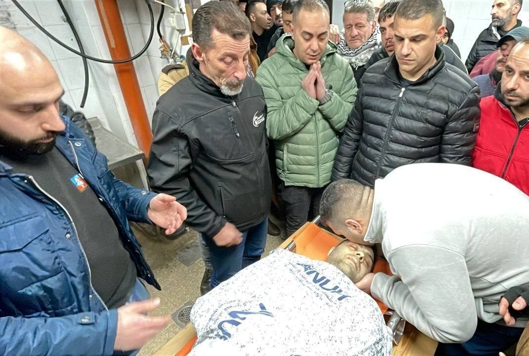 شهيد وإصابات خلال اعتداءات للاحتلال بنابلس والأغوار.. والمقاومة تتصدى