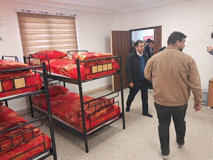معاون وزیر تعاون: بستهبندی و فروش، چالش اصلی هنرمندان صنایع دستی است