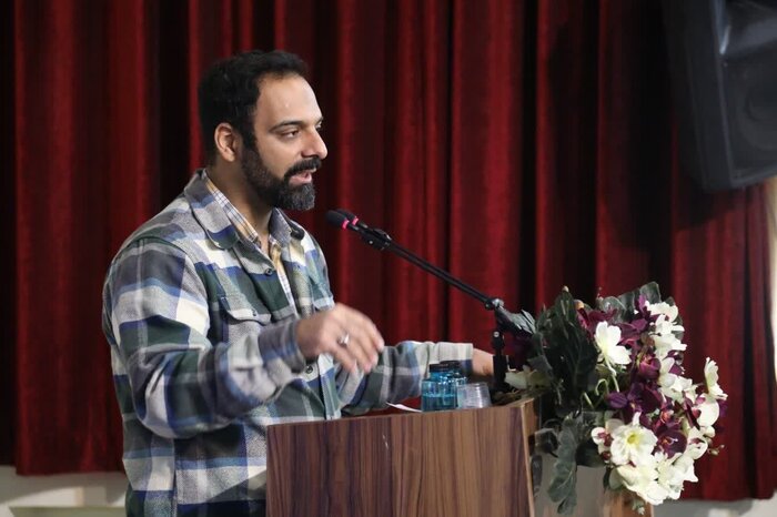 امام شهید ما ادیبترین رهبر دنیا بود