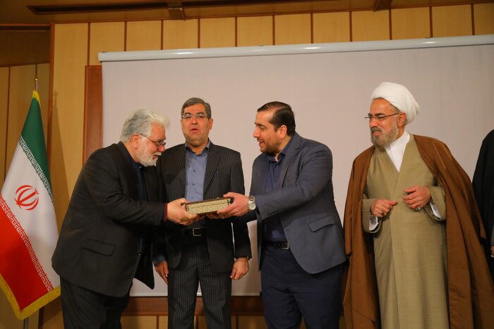 قرض الحسنه در اسلام جایگاه ویژهای دارد