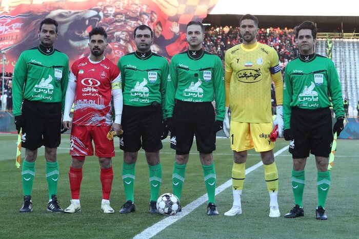 امضای سرخ پای برگه شهرآورد؛ بازگشت پرسپولیس به کورس قهرمانی و پایان آبیها در لیگ