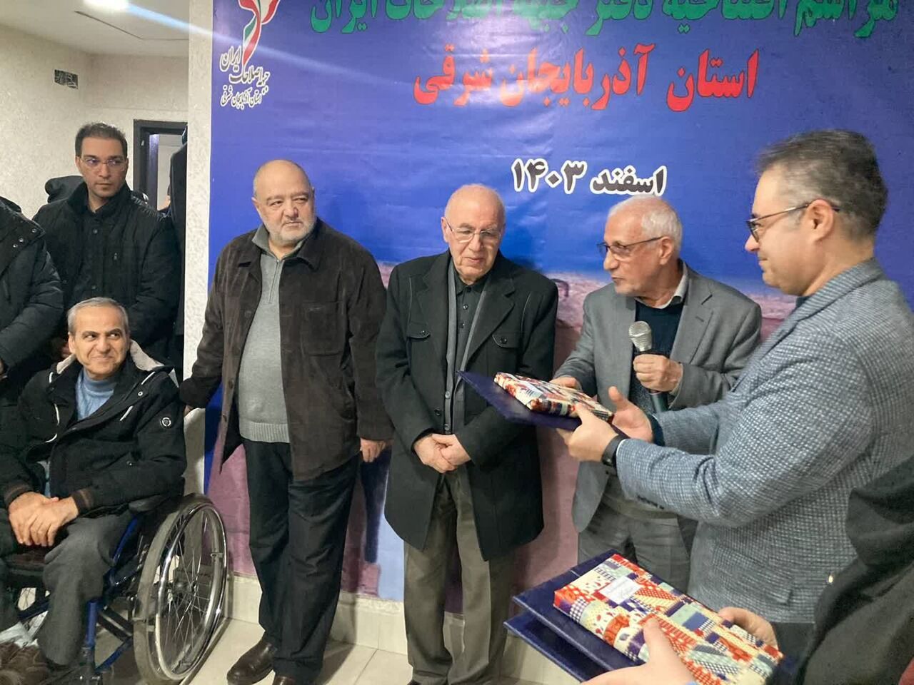 احزاب ظرفیتهای سازنده ای در توسعه کشور دارند احزاب ظرفیتهای سازنده ای در توسعه کشور دارند