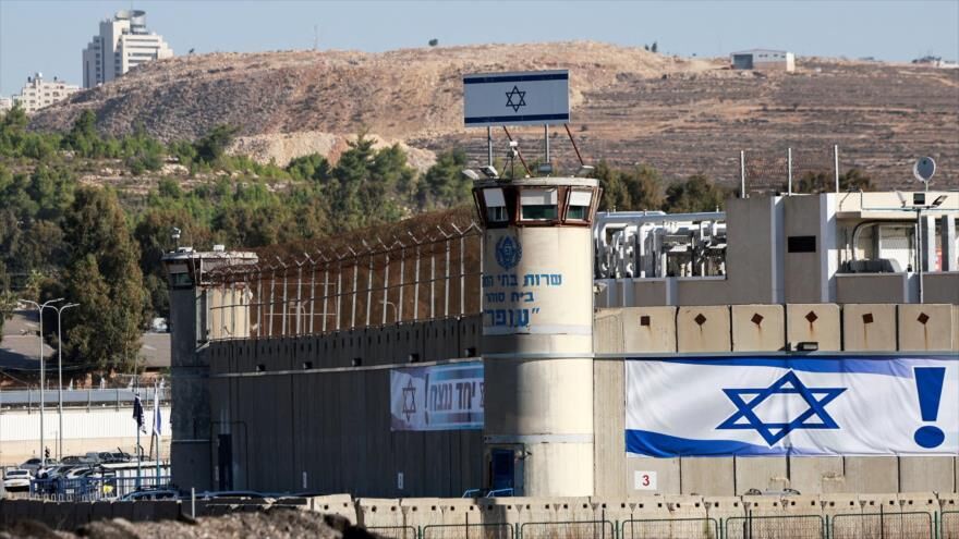 Médico palestino relata brutales torturas en cárceles israelíes