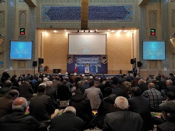 خطیب جمعه: درخواست مردم دزفول، دیدار با رهبر معظم انقلاب در چهارم خرداد است