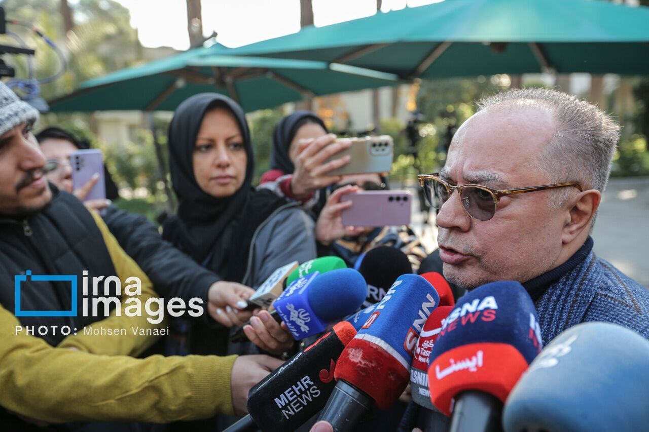 Economy minister executes policies approved by entire government: VP