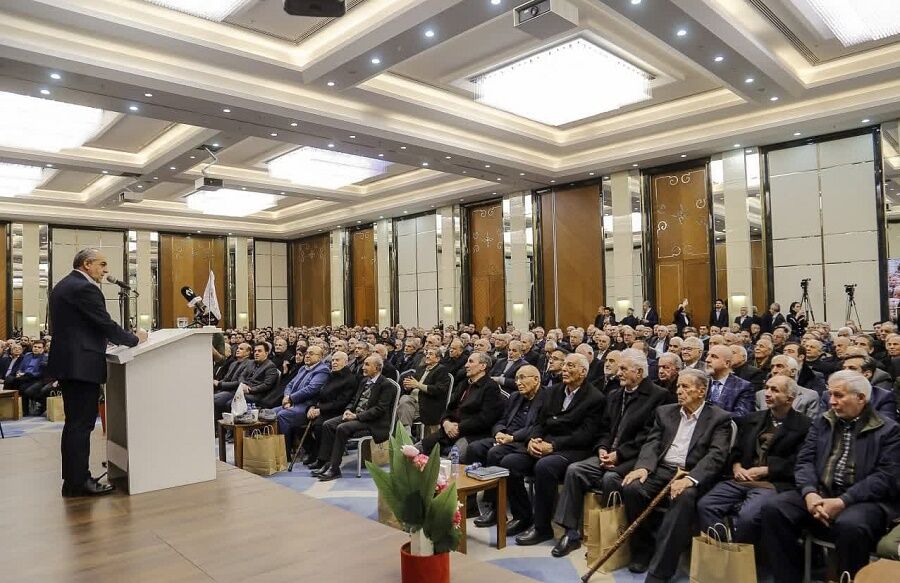 پیشنهاد استاندار آذربایجان شرقی برای احداث شهرک «سرای محبت» در تبریز پیشنهاد استاندار آذربایجان شرقی برای احداث شهرک «سرای محبت» در تبریز